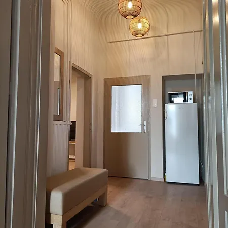 Central Apartments * Pápa