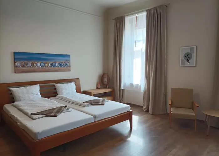 Central Apartments Διαμέρισμα Pápa